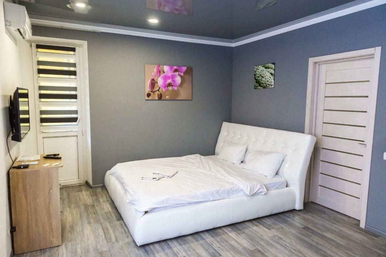 Cozy Apartment In A New Building Close To The Downtown كييف المظهر الخارجي الصورة